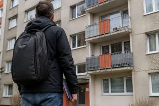 „Jakmile zjistí, že jsem v exekuci, je konec.“ Na nájem má, přesto Zdeňka jako nájemníka nikdo nechce